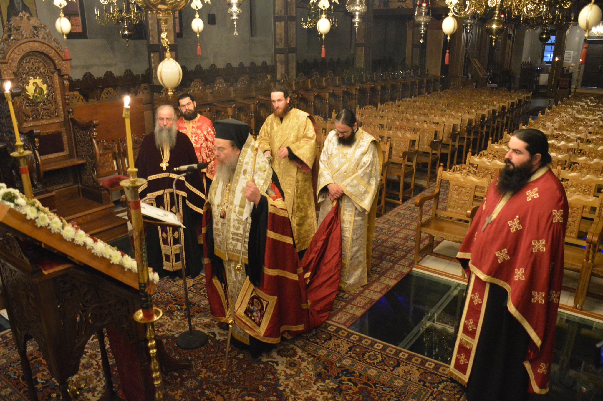 ΙΕΡΙΣΣΟΥ ΚΑΤΑ ΤΟΝ ΑΚΑΘΙΣΤΟ ΥΜΝΟ :    ΘΑ ΨΑΛΛΟΥΜΕ ΤΟΝ ΧΡΙΣΤΟ ΜΑΣ ΣΕΜΝΟΜΕΓΑΛΟΠΡΕΠΑ ΤΟ ΠΑΣΧΑ…