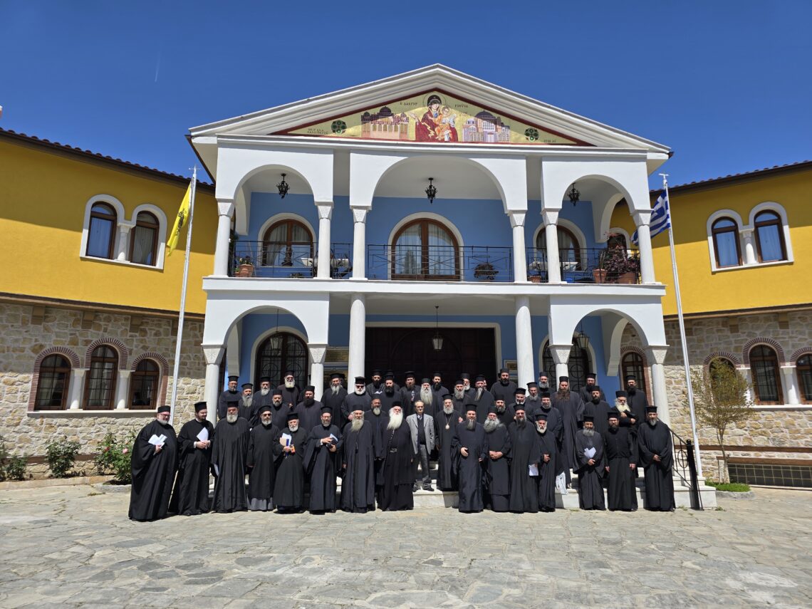Ο ΚΑΘΗΓΗΤΗΣ  Π. ΣΚΑΛΤΣΗΣ  ΣΤΗ  Β΄ ΙΕΡΑΤΙΚΗ ΣΥΝΑΞΗ  ΤΟΥ 2026 ΣΤΗ ΜΗΤΡΟΠΟΛΗ ΙΕΡΙΣΣΟΥ
