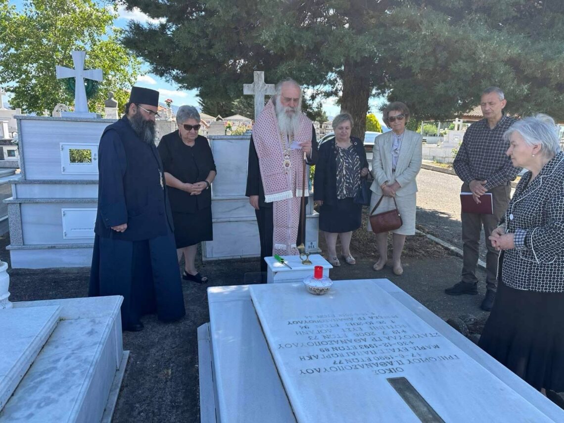 ΣΑΝ ΣΗΜΕΡΑ ΕΦΥΓΕ Η ΡΕΒΕΚΚΑ…