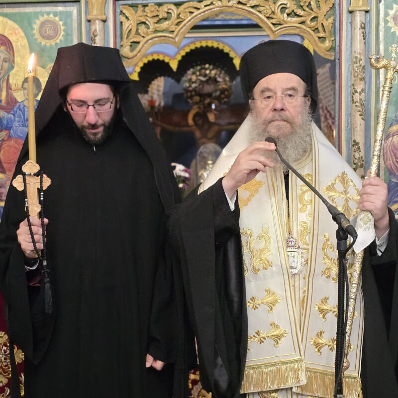 ΚΟΥΡΑ ΜΟΝΑΧΟΥ ΑΠΟ ΤΟΝ ΙΕΡΙΣΣΟΥ ΘΕΟΚΛΗΤΟ